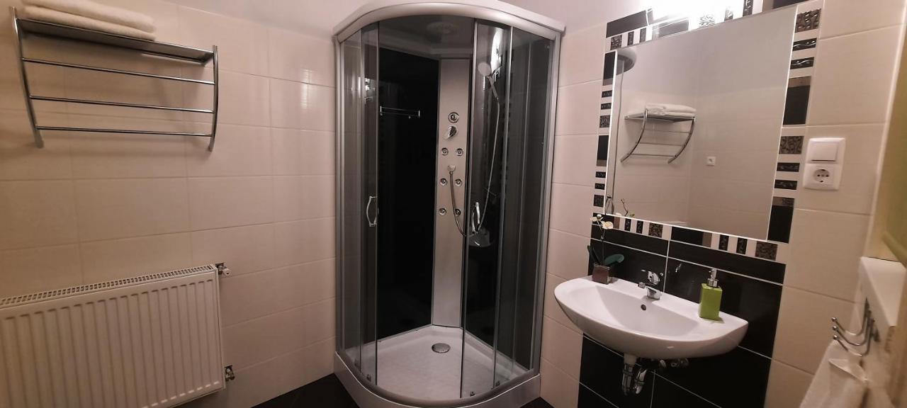 City Life Apartment Ντέμπρετσεν Εξωτερικό φωτογραφία